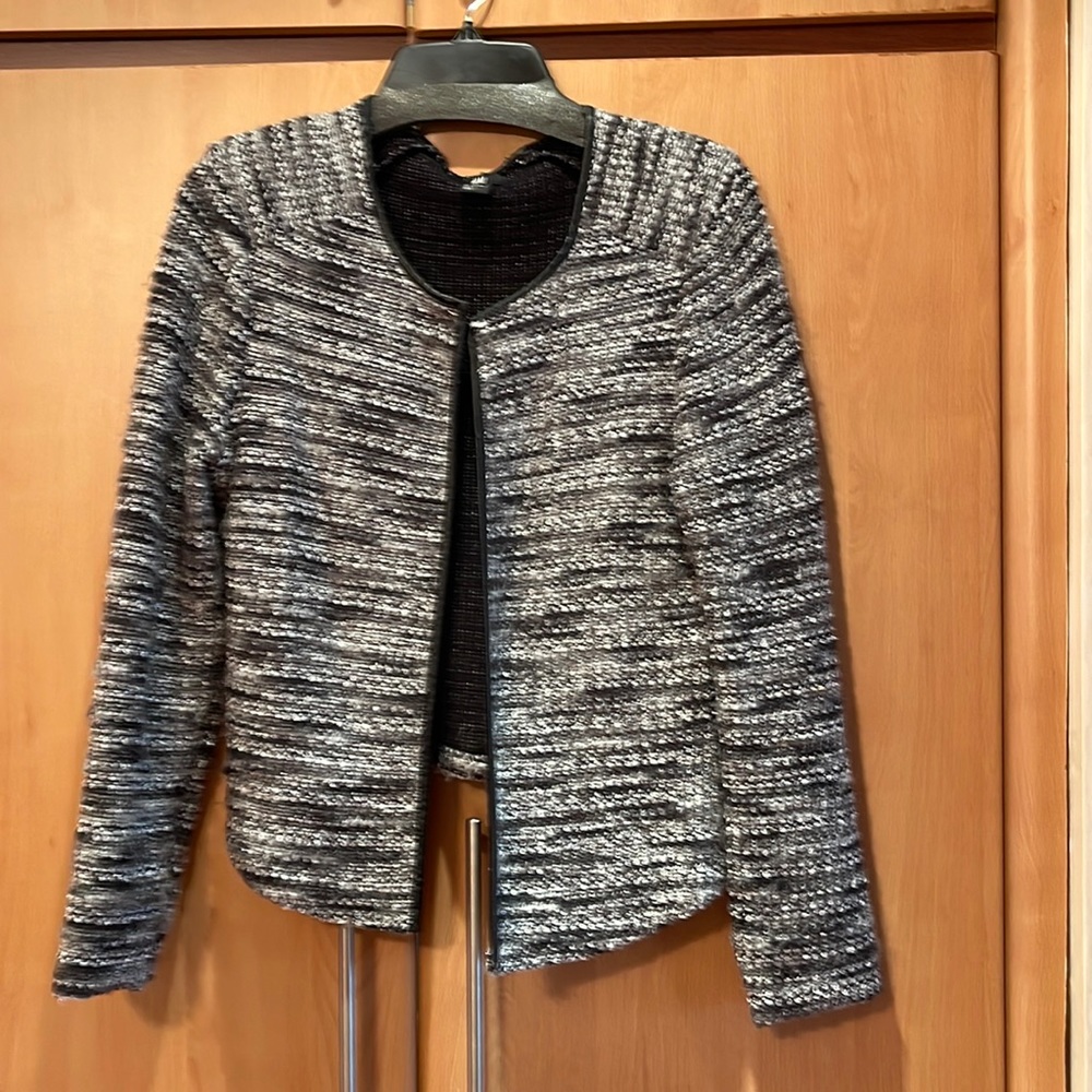 Short jacket